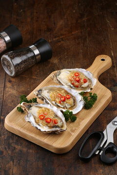 靠香鯉魚(yú)圖片素材 探尋中國(guó)菜系的美食視覺(jué)盛宴